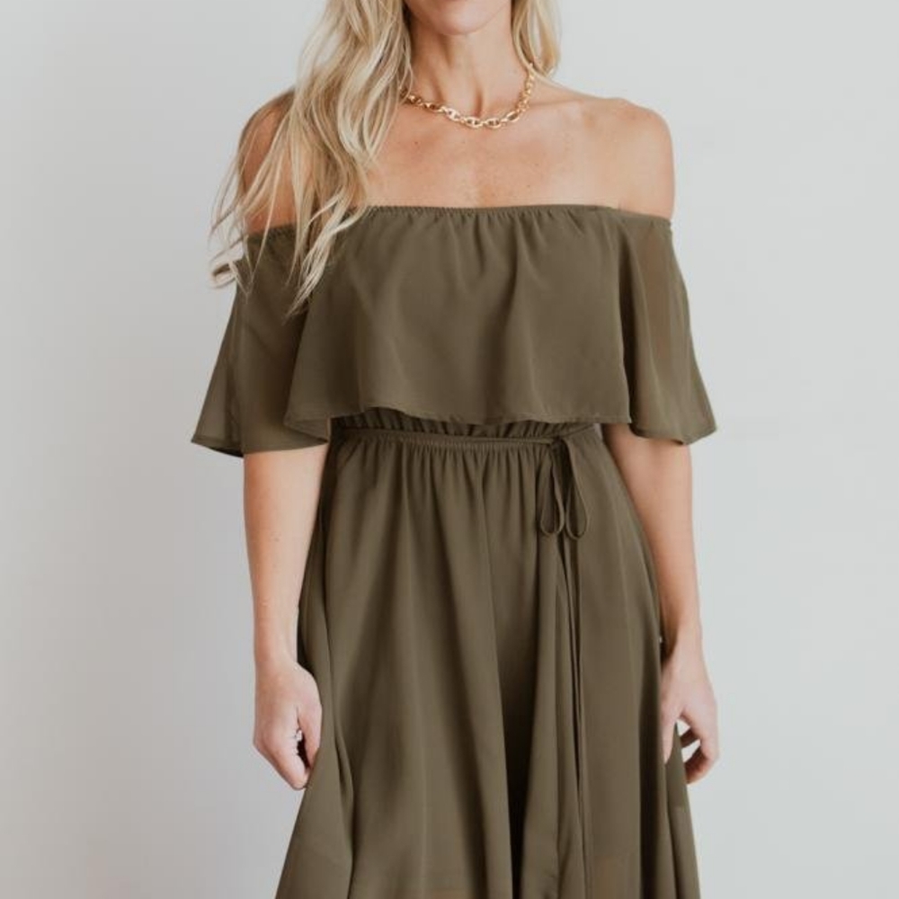 Baltic Born Victoria Off Shoulder Maxi Dress Olive Green Large